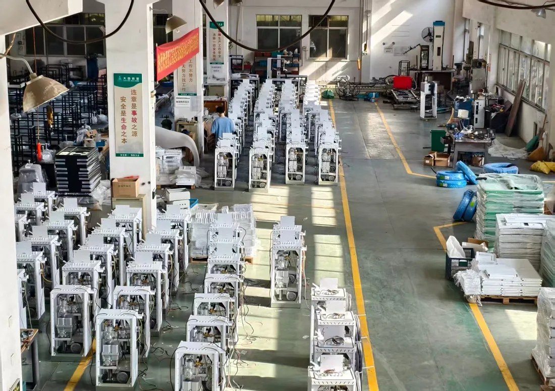 Wide view of the Datian workshop with dispensers in assembly