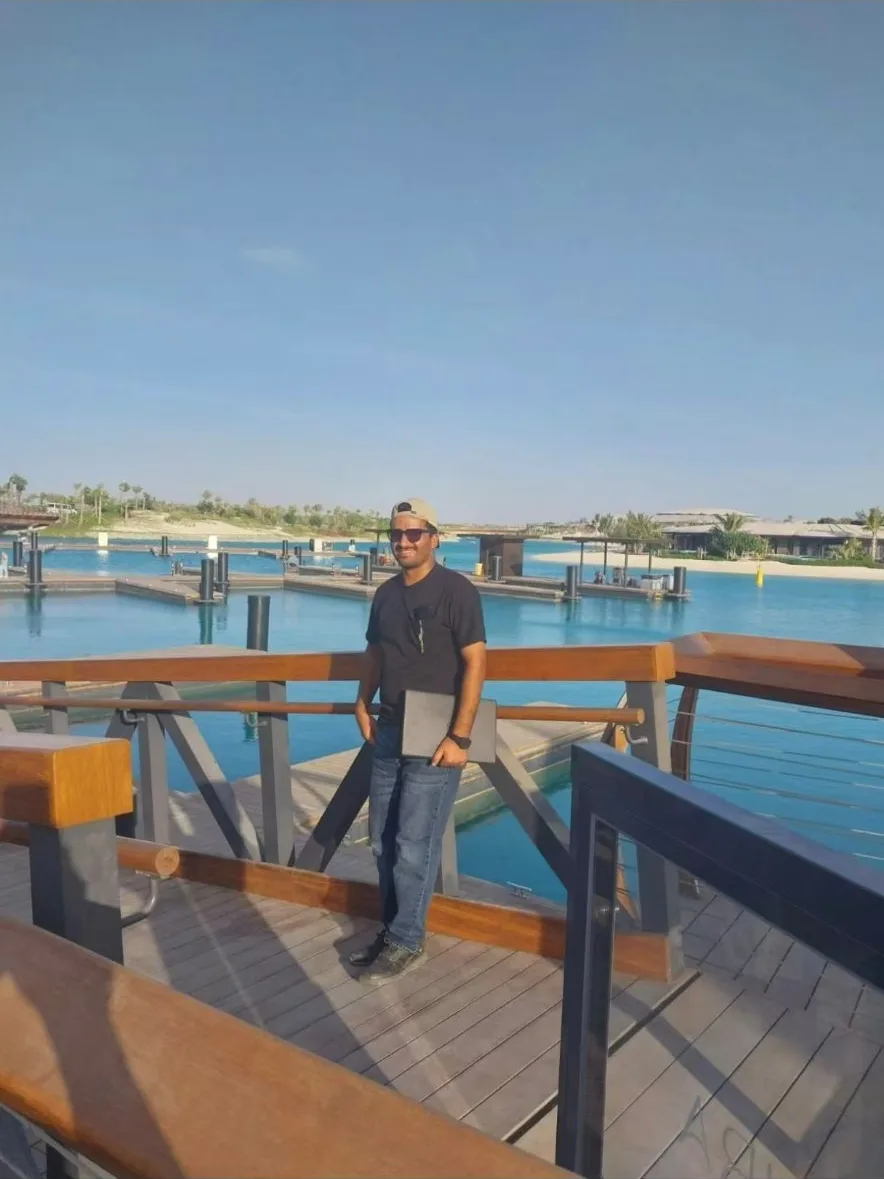 Adil Hussain, Tamkeen Mobility field engineer, at the Red Sea site
