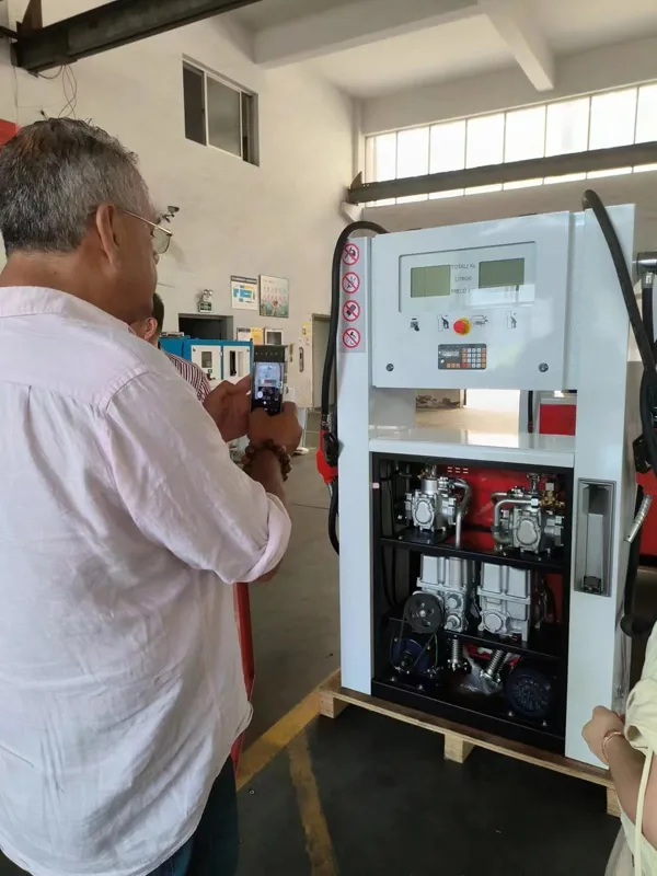 Israeli customers visit the factory - photo 6