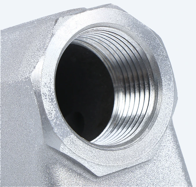 Type A composite hose connector with a 1 in NPT outlet, outlet thread