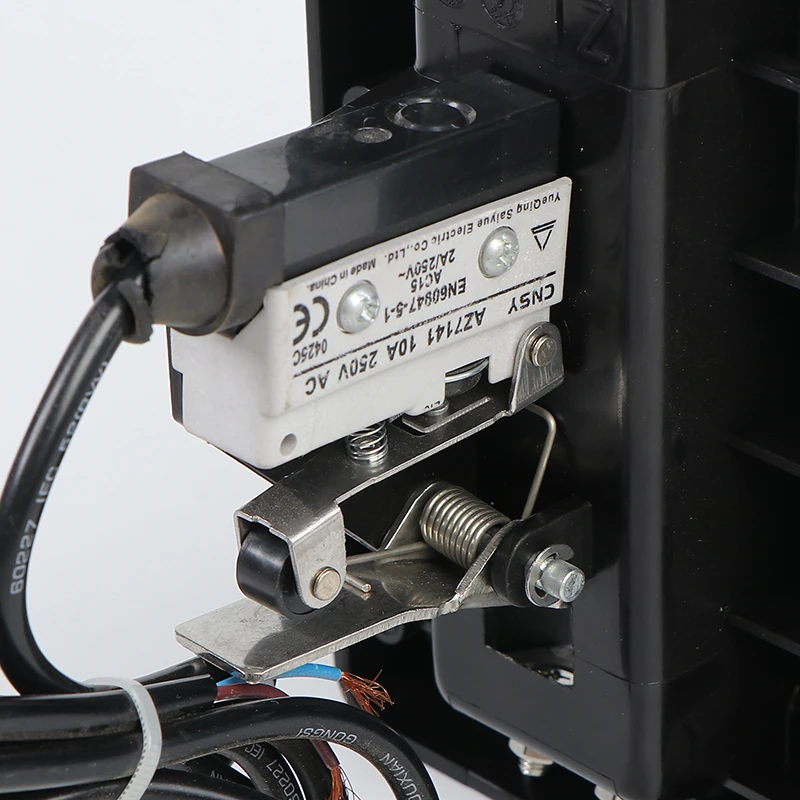 DT-PNH-D with Standard Switch &mdash; micro switch detail
