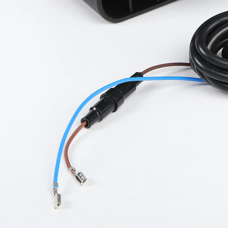 DT-PNH-E with Magnetic Switch, 3.5 m Cable (Fuse and Terminal) &mdash; cable end detail